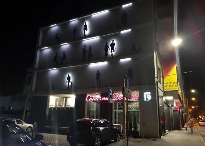 Apartament Delfin Wspolna Centrum -Kielce Glowne -Garaz Podziemny -F-Vat